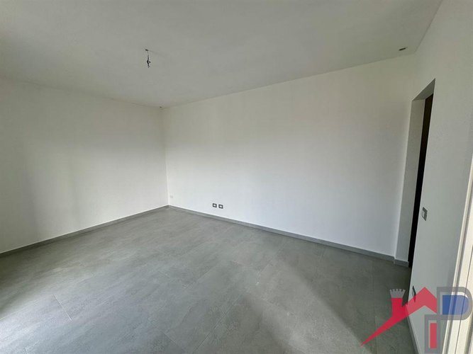 Caprino trilocale ristutturato Caprino Bergamasco