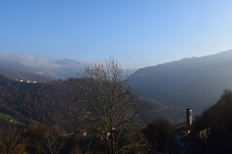 ValSerina per amanti tranquillità, introvabile rustico con terreno Algua