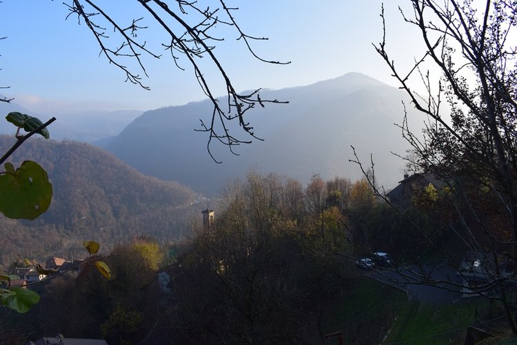 ValSerina per amanti tranquillità, introvabile rustico con terreno Algua