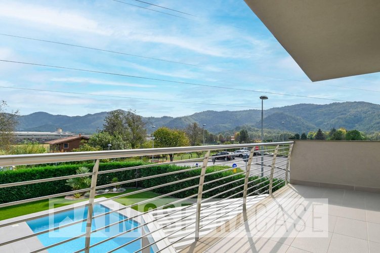 Villa o villino Zandobbio