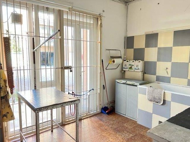 Locale Commerciale Merone