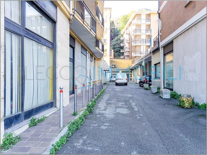 LOCALE COMMERCIALE MALGRATE PORTO Malgrate