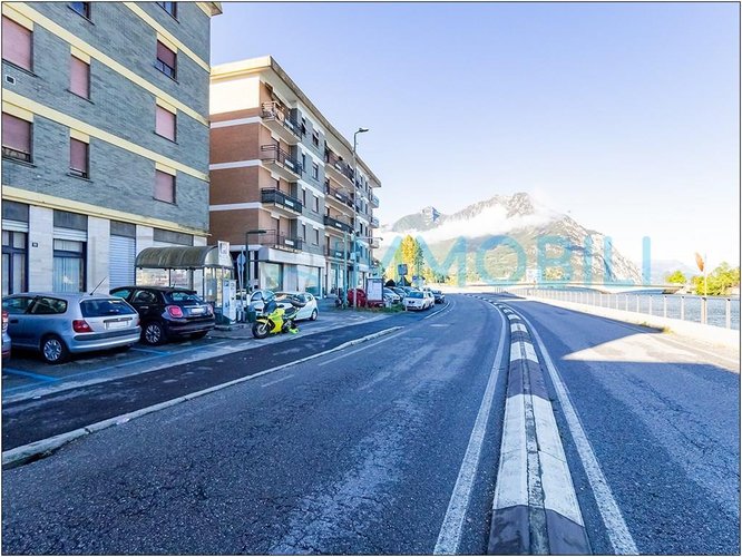 UFFICIO / NEGOZIO  MALGRATE PORTO Malgrate