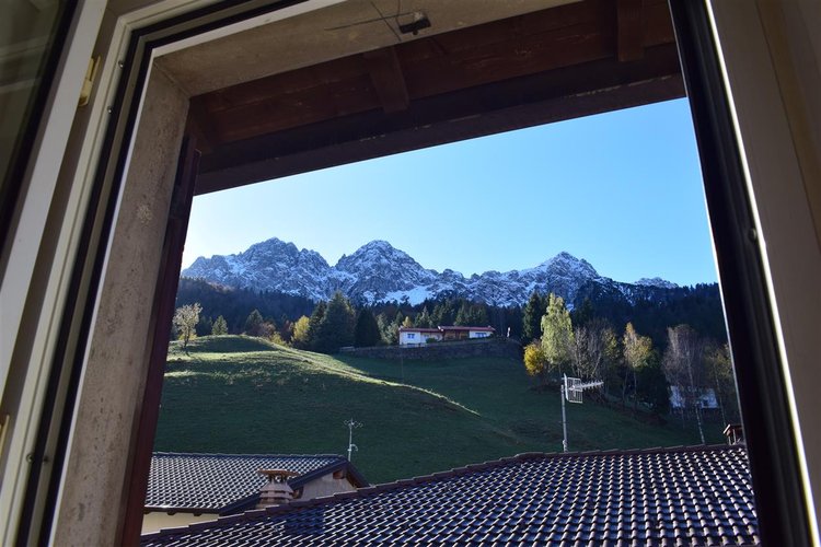 Oltre il Colle, esclusivo quadrilocale balconato con mansarda e box auto Oltre il Colle