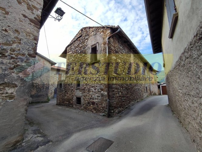 Villa o villino Ambivere