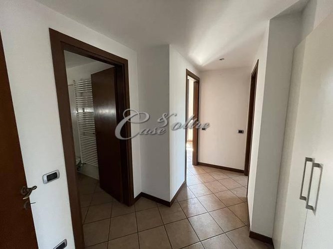 Capannone Industriale Novedrate