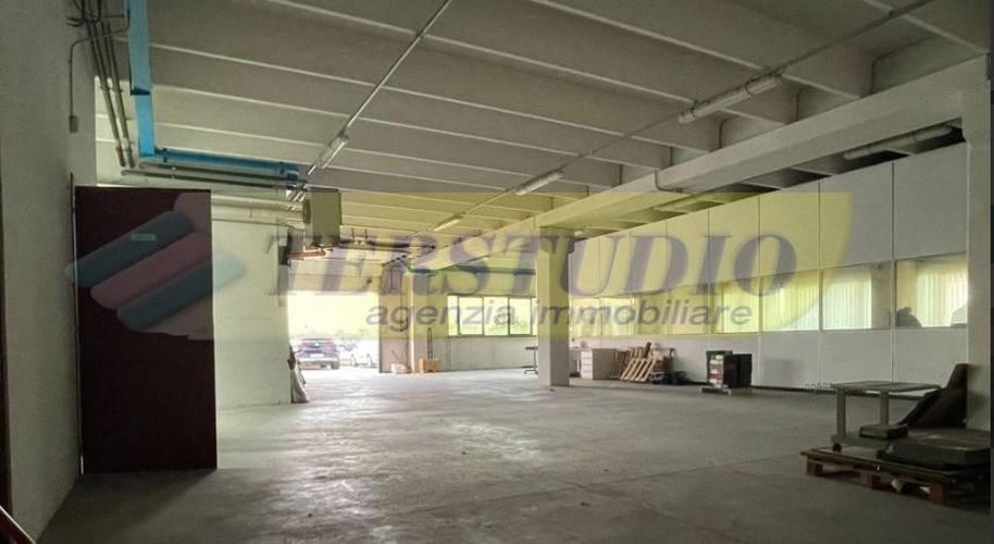 Capannone Industriale Lecco