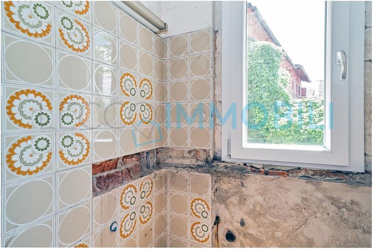 CASA LIBERTY INDIPENDENTE CON TERRAZZO Lecco