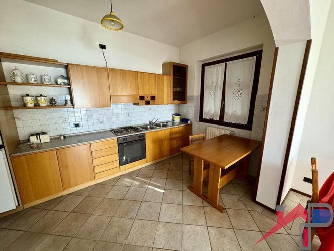 Panoramica villa singola immersa nel verde con terreno Cisano Bergamasco