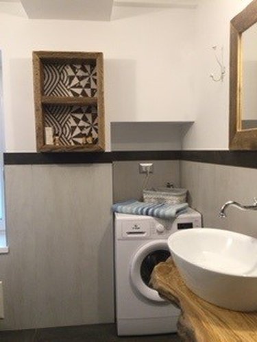 Serina occasione centralissimi due bilocali arredati Serina