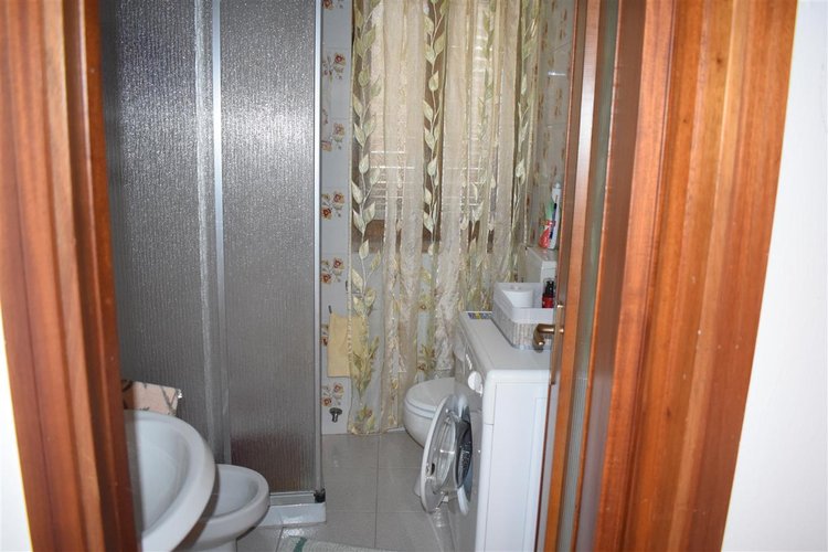 Serina Bagnella, immerso nel verde, luminoso bilocale esente da spese condominiali Serina