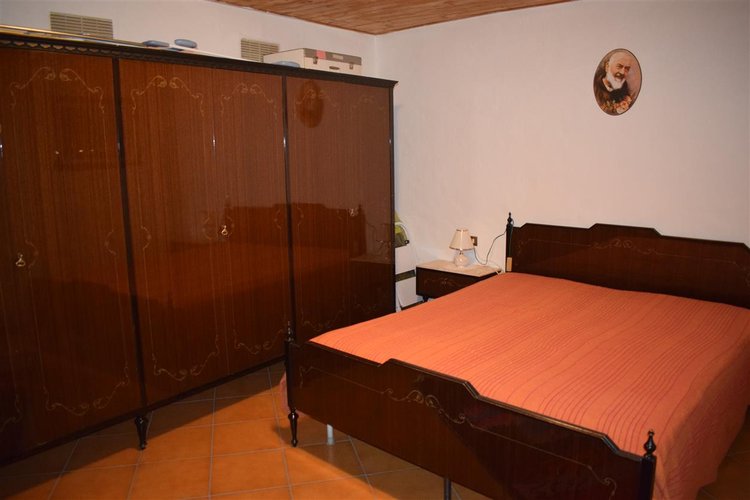 Serina Bagnella, immerso nel verde, luminoso bilocale esente da spese condominiali Serina