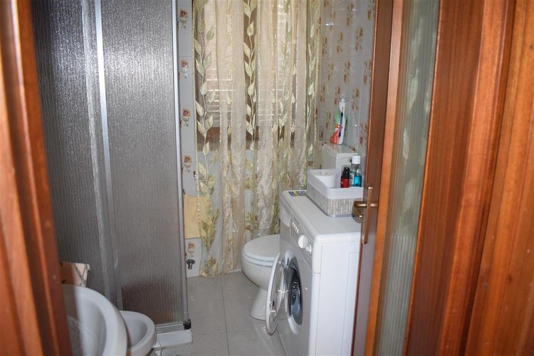 Serina Bagnella, immerso nel verde, luminoso bilocale esente da spese condominiali Serina