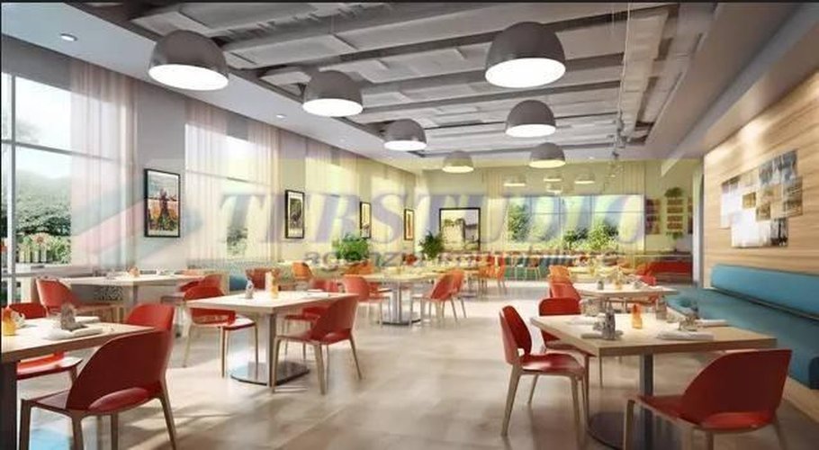 Locale Commerciale Brivio