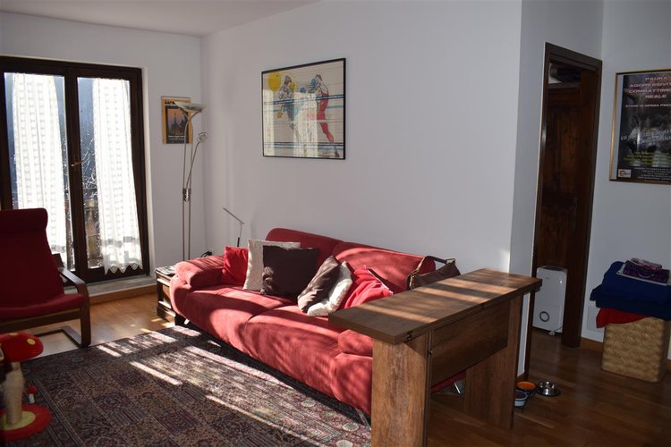 Oltre il Colle, amanti tranquillità, grazioso bilocale con ampia balconata Oltre il Colle