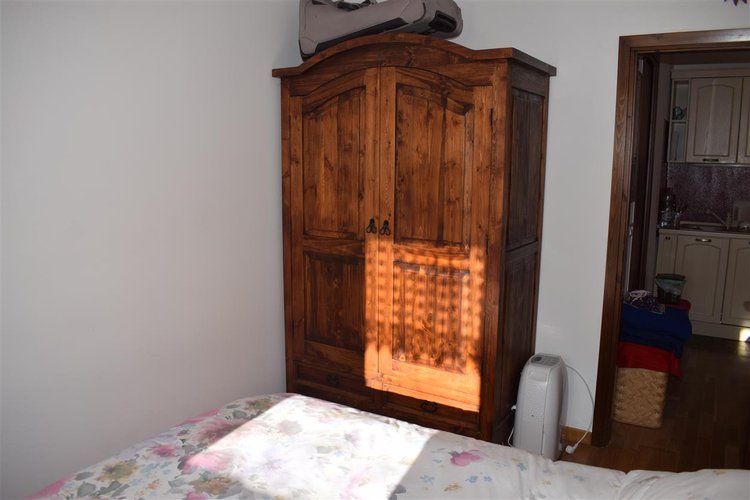 Oltre il Colle, amanti tranquillità, grazioso bilocale con ampia balconata Oltre il Colle