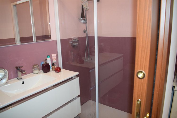 Oltre il Colle, amanti tranquillità, grazioso bilocale con ampia balconata Oltre il Colle