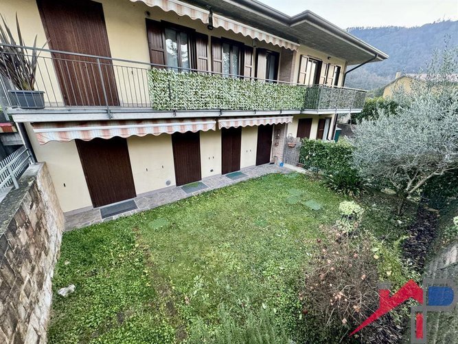 Trilocale con giardino privato