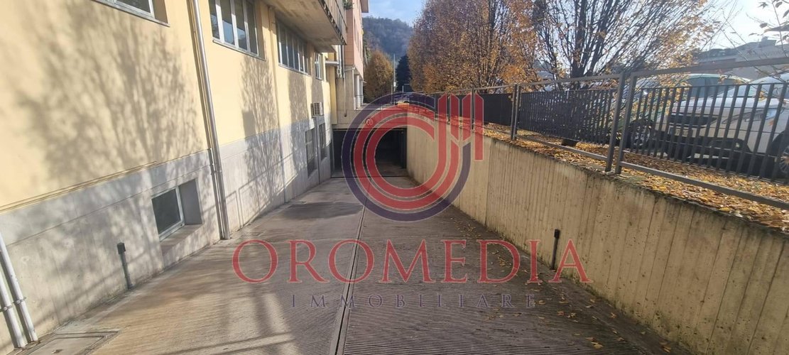 Box / Posto auto Villa di Serio