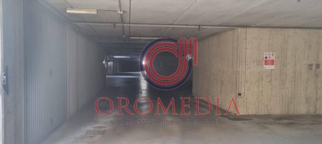 Box / Posto auto Villa di Serio