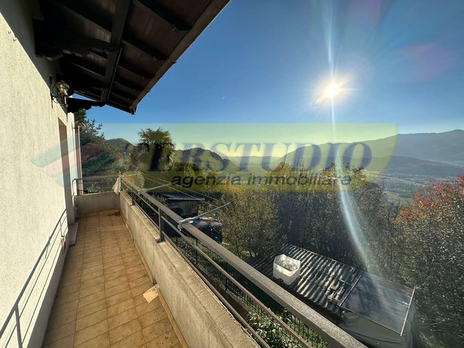 Villa o villino Calolziocorte