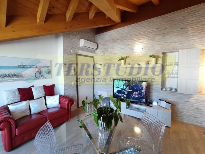 Bilocale Terno d'Isola