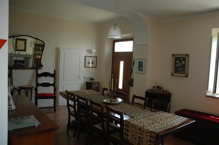 Costa Serina, vista a 360°, intero fabbricato ristrutturato con prato e bosco Costa Serina