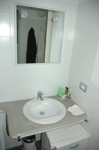 Costa Serina, vista a 360°, intero fabbricato ristrutturato con prato e bosco Costa Serina