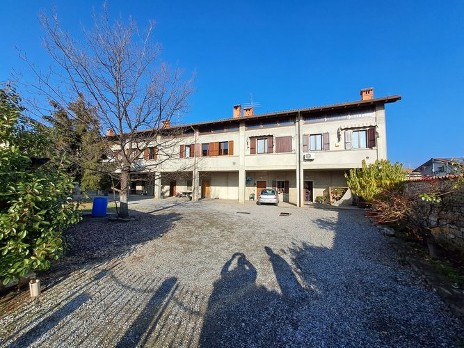 PORZIONE CASA INDIPENDENTE