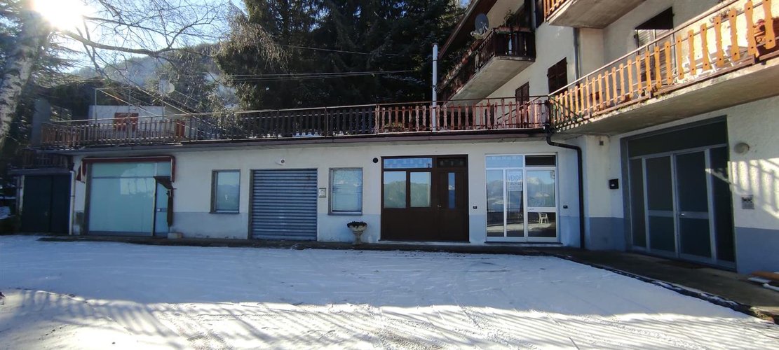 Costa Imagna grazioso, ampio monolocale esente da spese condominiali Costa Valle Imagna