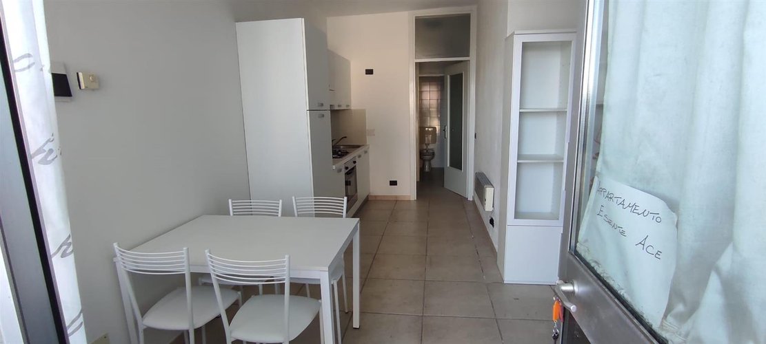 Costa Imagna grazioso, ampio monolocale esente da spese condominiali Costa Valle Imagna