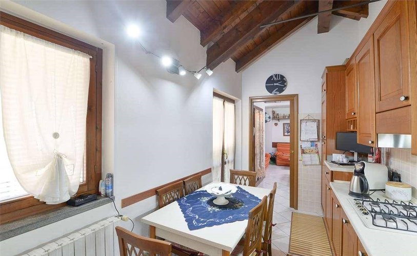 (2.24) Via Monte Grappa, Ponte Lambro Ponte Lambro