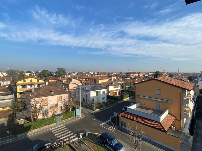 Trilocale Ultimo piano Caravaggio