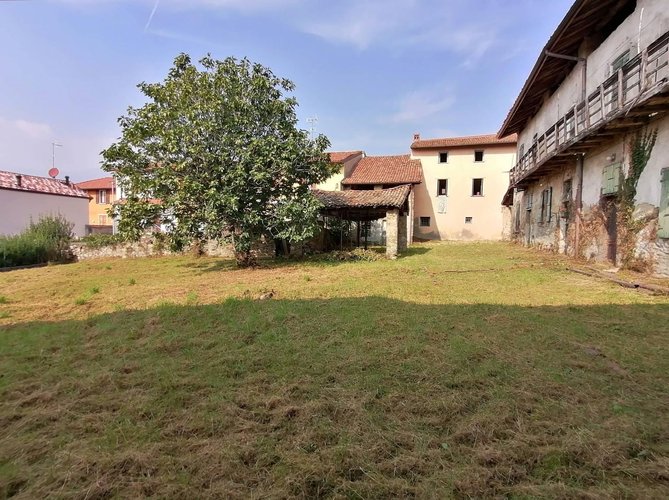 Rustico/Casale/Corte Oggiono