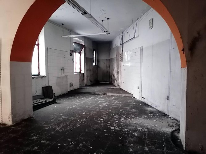 Locale Commerciale Lecco