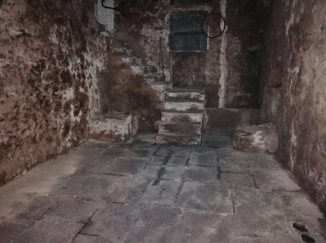 Locale Commerciale Lecco