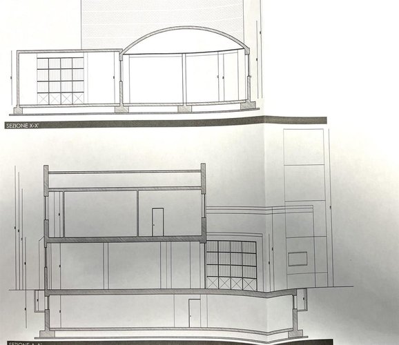 Complesso artigianale con laboratori, uffici e magazzini Carugo