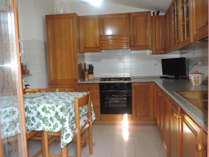 Caprino Bergamasco ampio trilocale con box Caprino Bergamasco