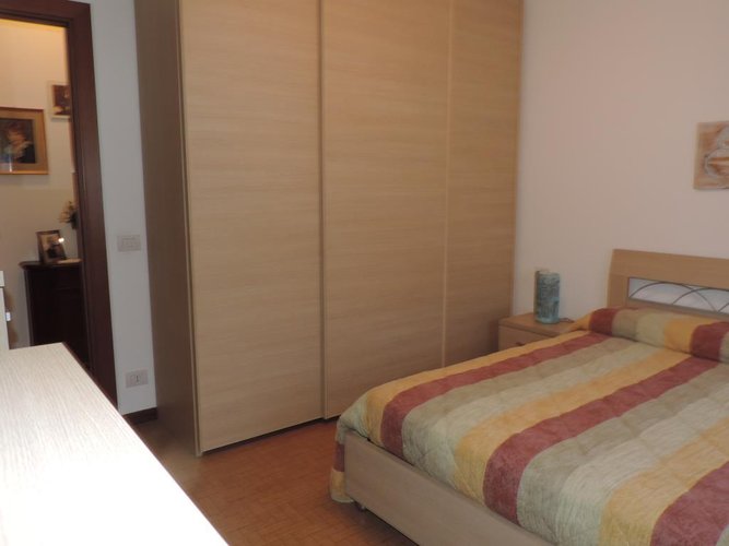 Caprino Bergamasco ampio trilocale con box Caprino Bergamasco