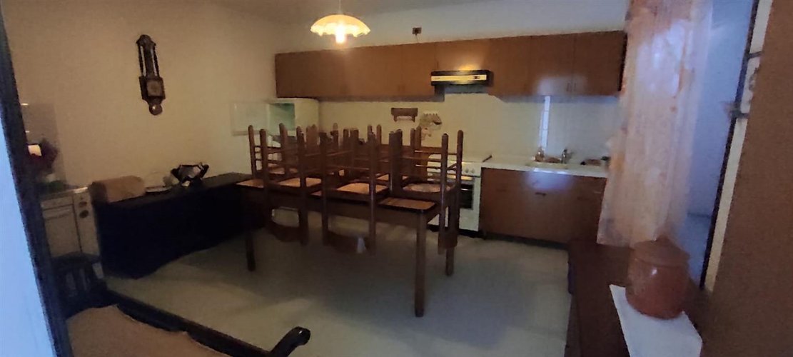 Taleggio vendesi porzione di casa con giardino Taleggio