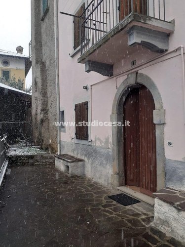 GRAZIOSISSIMA CASA D'EPOCA! Costa Serina