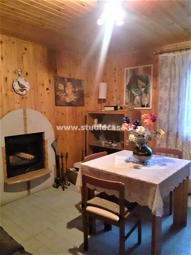 GRAZIOSISSIMA CASA D'EPOCA! Costa Serina