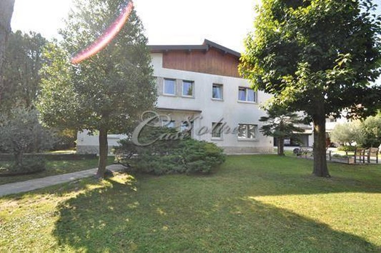 Villa singola Cermenate