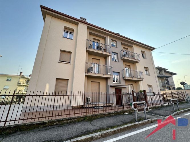 Trilocale ristrutturato a nuovo