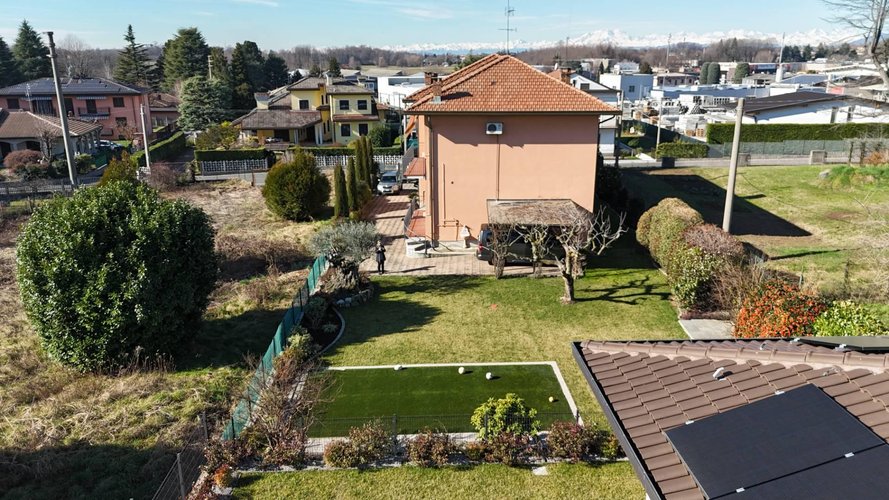 Villa singola Vertemate con Minoprio