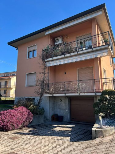 Villa singola Vertemate con Minoprio