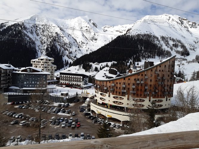 Foppolo perla Orobica dell’Alta Valle Brembana panoramico bilocale arredato con ski-box Foppolo