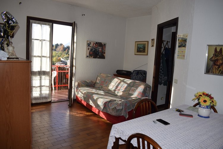 Dossena in villetta quadrifamiliare, vista spettacolare, trilocale con terrazza vivibile Dossena