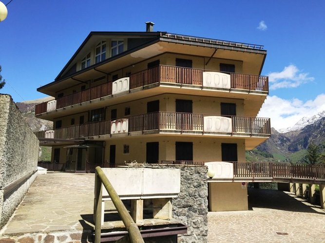 Oltre il Colle, in chalet bilocale con godibilissima terrazza