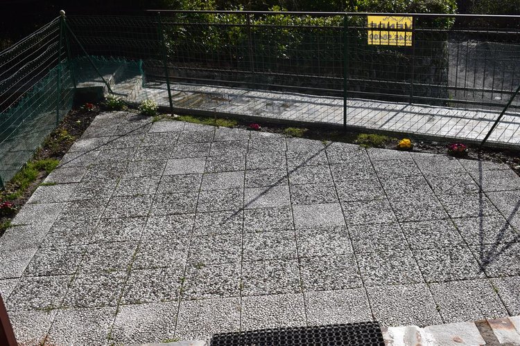 Serina in posizione panoramica, grazioso bilocale arredato con ampio box Serina